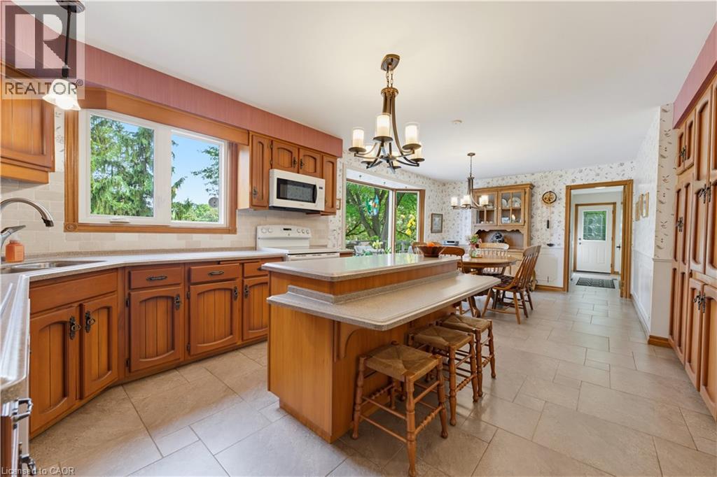 901 SAFARI Road - 19