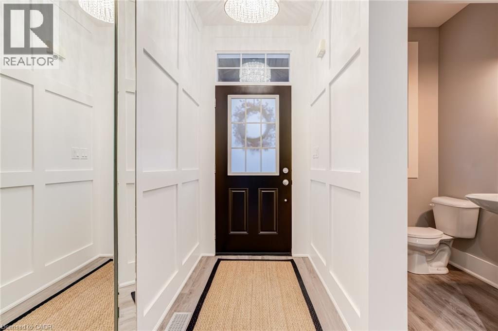 239 CRANBROOK Street — photo 3