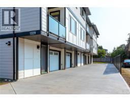 1 1559 Ash Rd, Saanich, BC V8N2S9 Photo 44