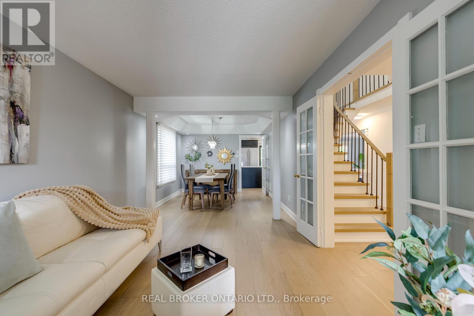 6781 GRACEFIELD DRIVE - Image 13