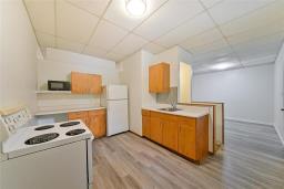 861 Cockburn Street, Winnipeg, MB R3L2N6 Photo 11