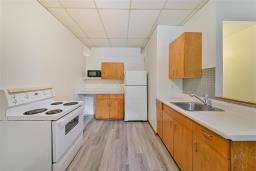 861 Cockburn Street, Winnipeg, MB R3L2N6 Photo 13