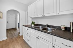 99 Berlin Street, Winnipeg, MB R2L1J1 Photo 16