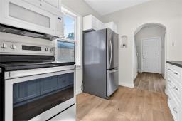 99 Berlin Street, Winnipeg, MB R2L1J1 Photo 17