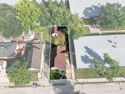 99 Berlin Street, Winnipeg, MB R2L1J1 Photo 32