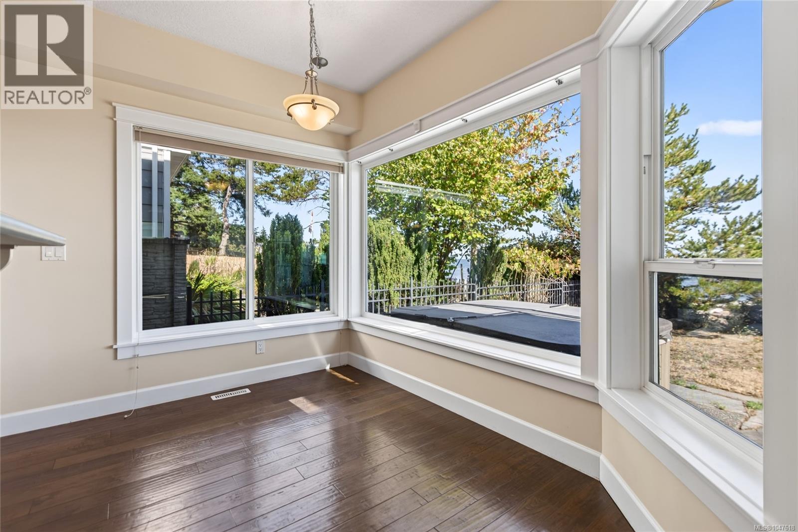 1776 Astra Rd, Comox