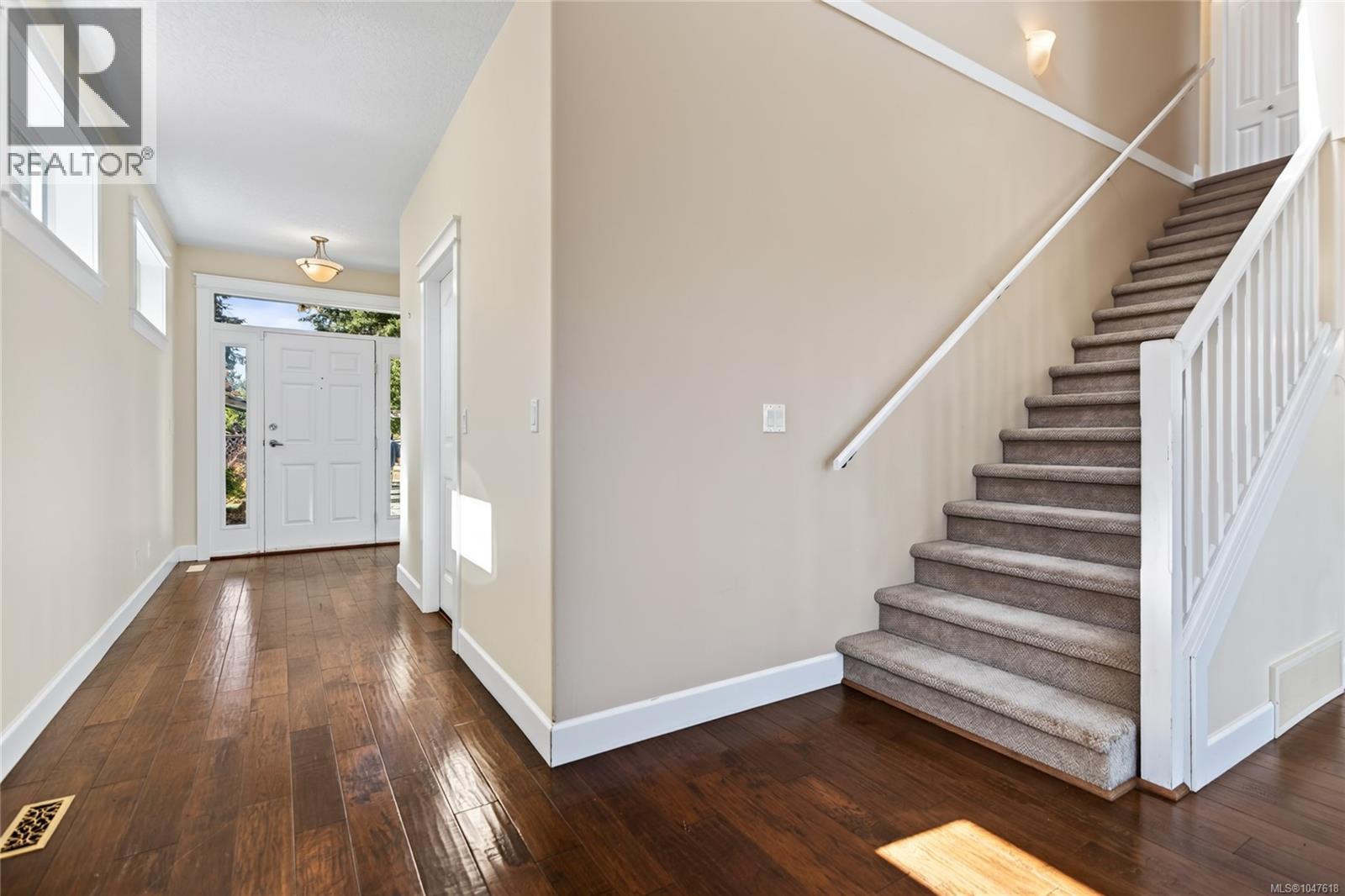 1776 Astra Rd, Comox