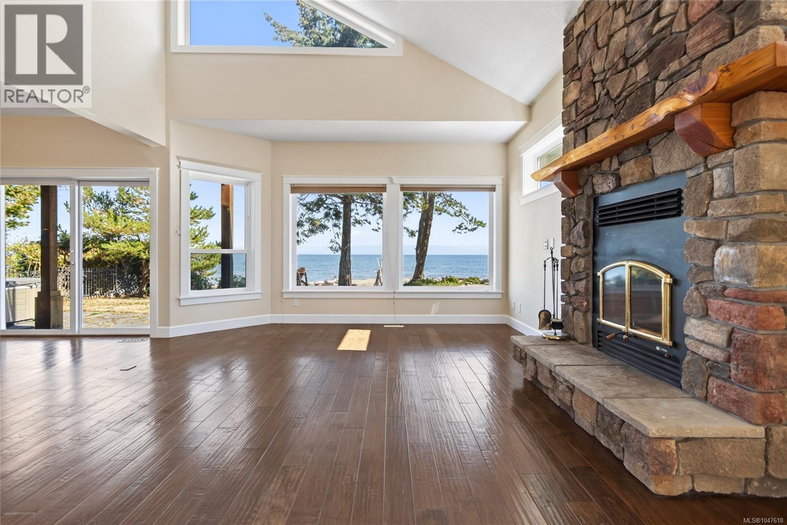 1776 Astra Rd, Comox