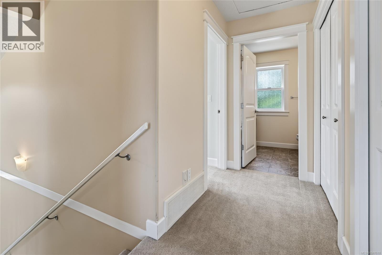 1776 Astra Rd, Comox