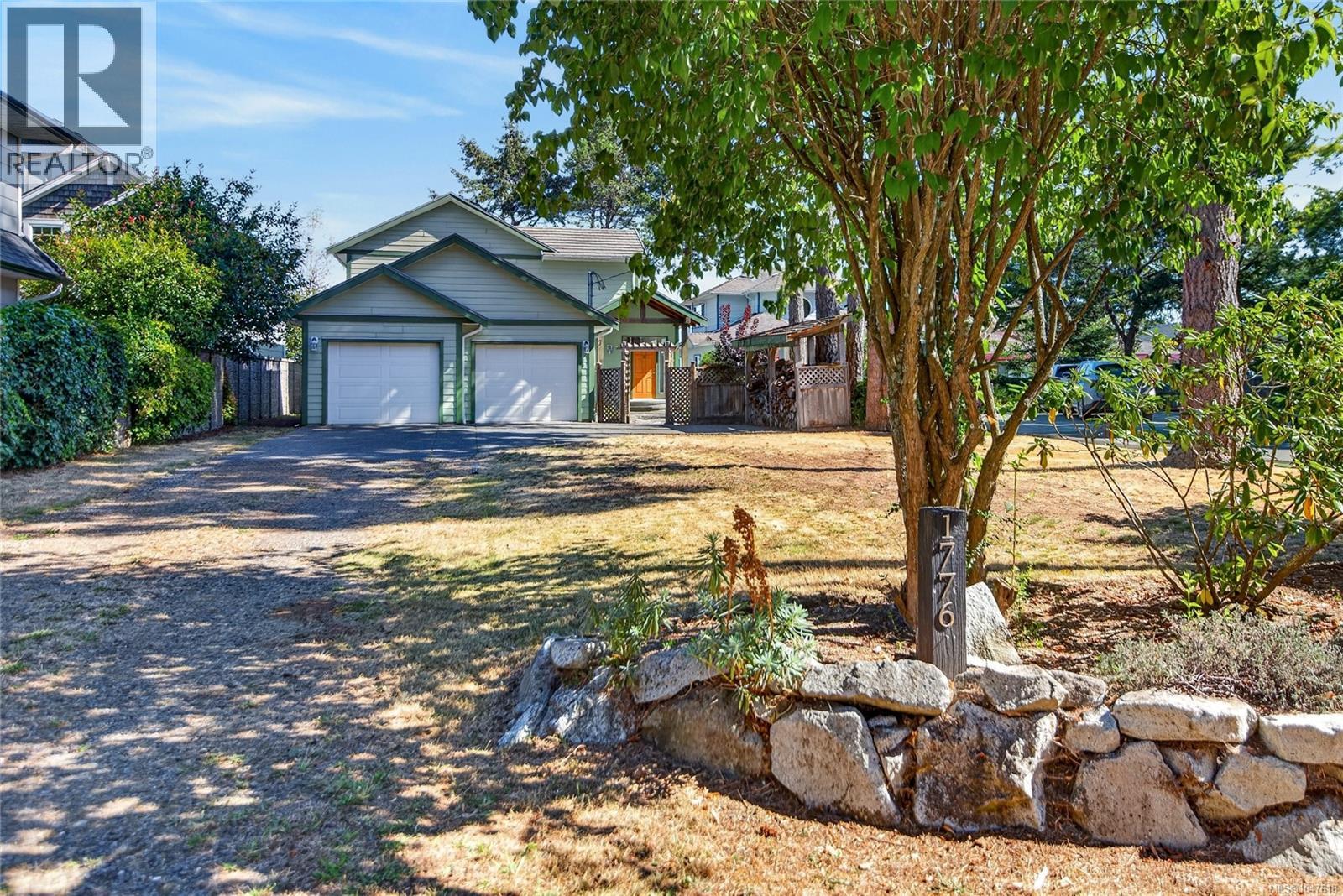 1776 Astra Rd, Comox