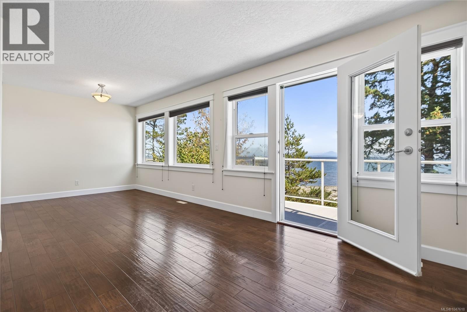 1776 Astra Rd, Comox