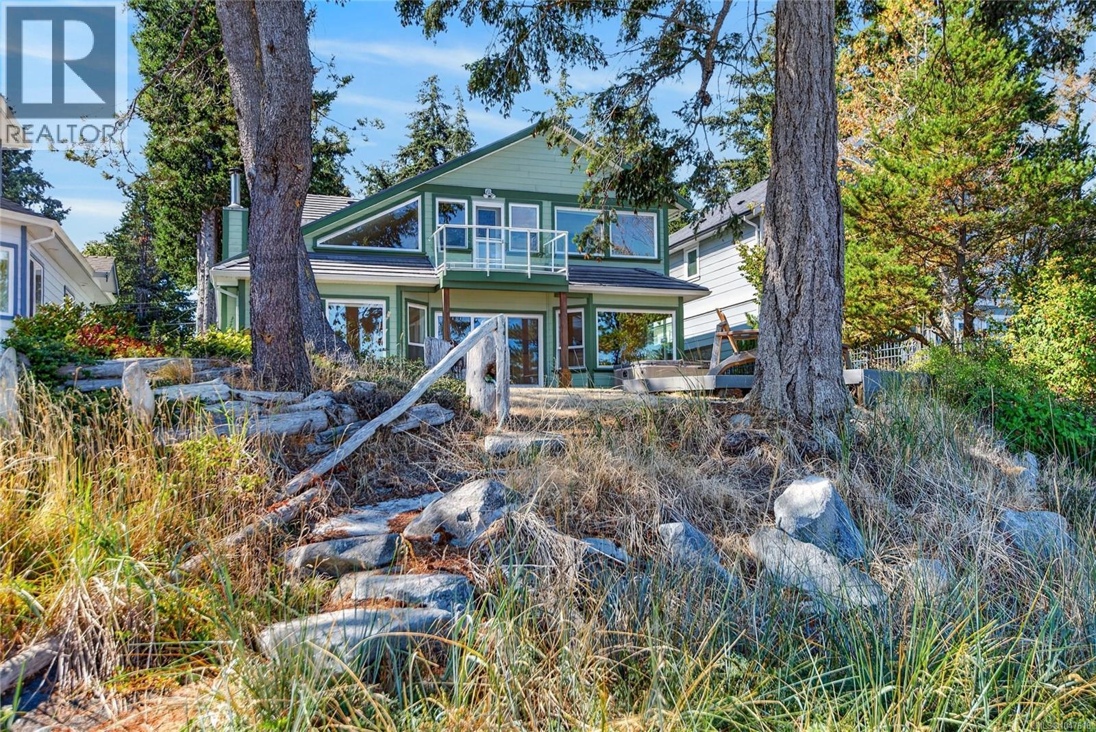 1776 Astra Rd, Comox