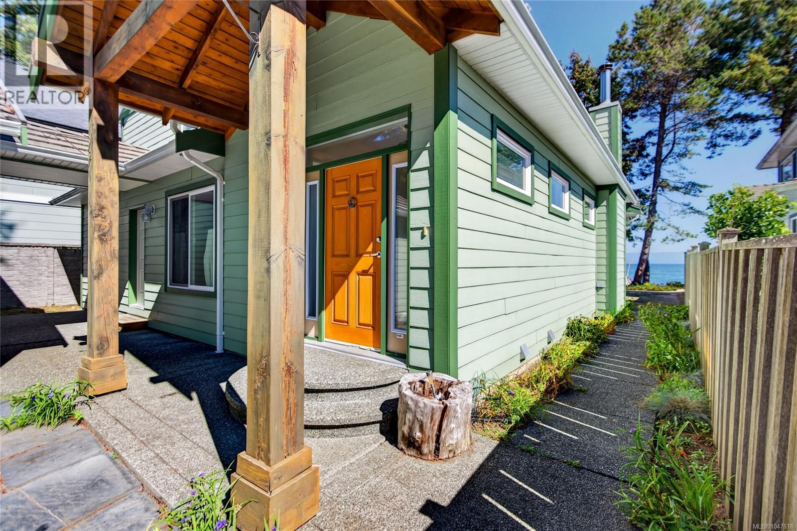 1776 Astra Rd, Comox