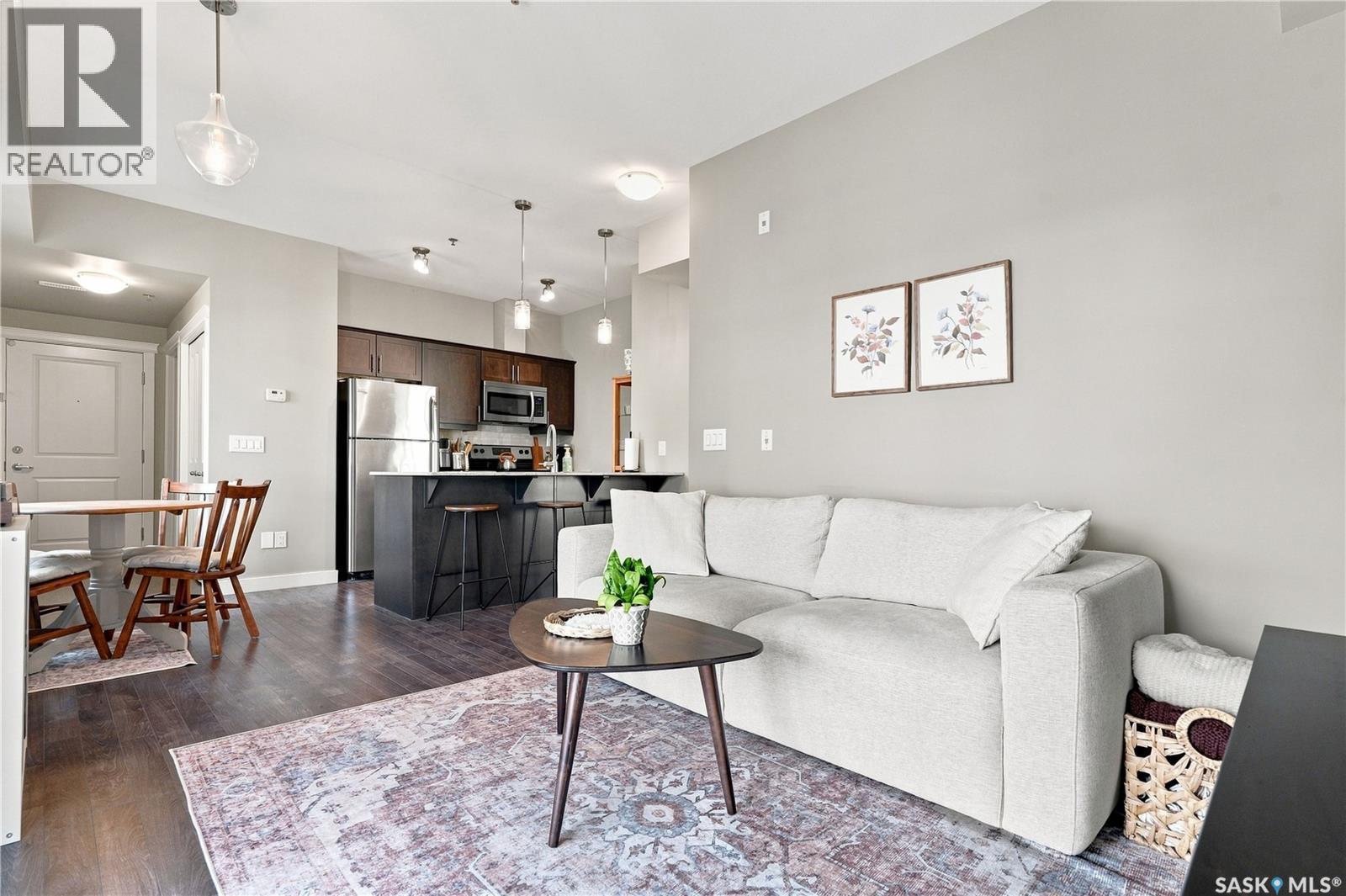 #312 106 Hampton CIRCLE - 18