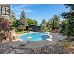 216 Red Maple Court, North Dumfries, ON N1R5S6 Photo 35
