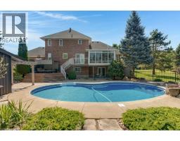 216 Red Maple Court, North Dumfries, ON N1R5S6 Photo 34