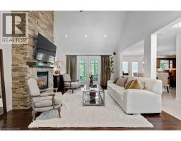 Great room - 216 Red Maple Court, North Dumfries, ON N1R5S6 Photo 10