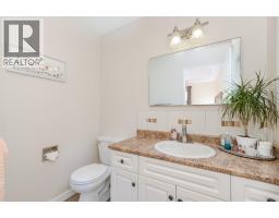 2651 Okanagan Avenue Ne, Salmon Arm, BC V1E2T2 Photo 31
