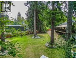 Living room - 2651 Okanagan Avenue Ne, Salmon Arm, BC V1E2T2 Photo 9