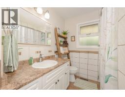 2651 Okanagan Avenue Ne, Salmon Arm, BC V1E2T2 Photo 34
