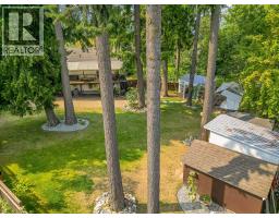 Full bathroom - 2651 Okanagan Avenue Ne, Salmon Arm, BC V1E2T2 Photo 10