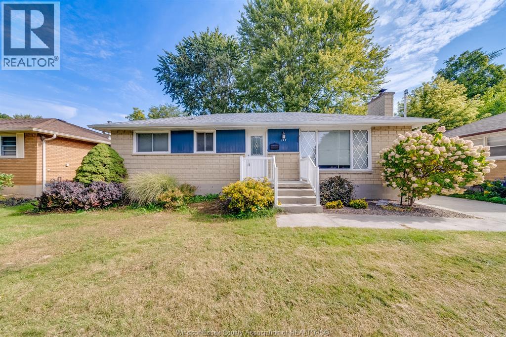 127 COVERDALE STREET - 1