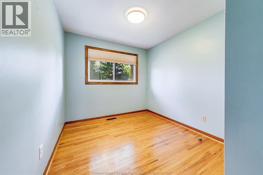 127 COVERDALE STREET - 10