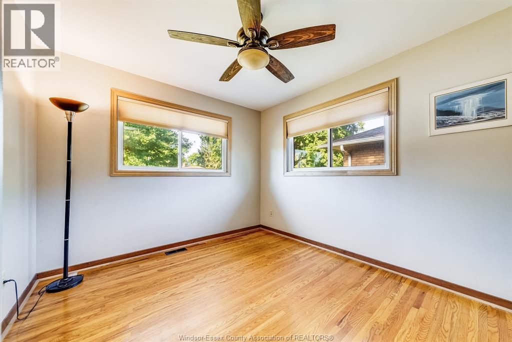 127 COVERDALE STREET - 12