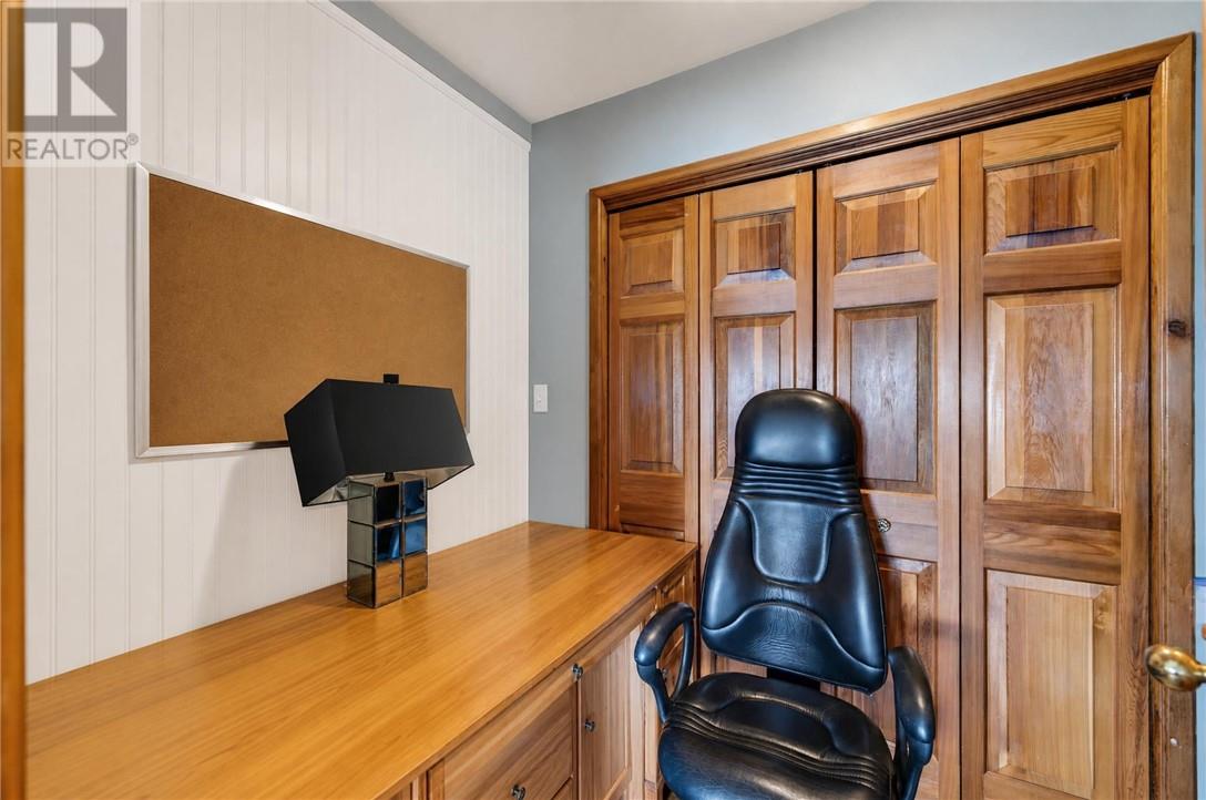 22 Powell Drive - Image 39