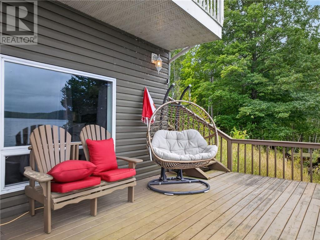 22 Powell Drive - 51