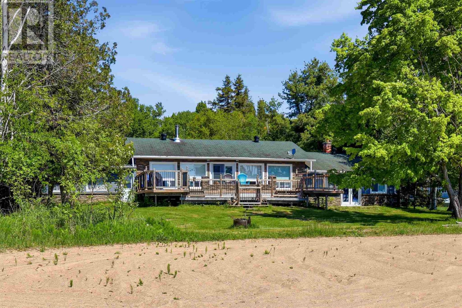 5290 Wierzbicki DR