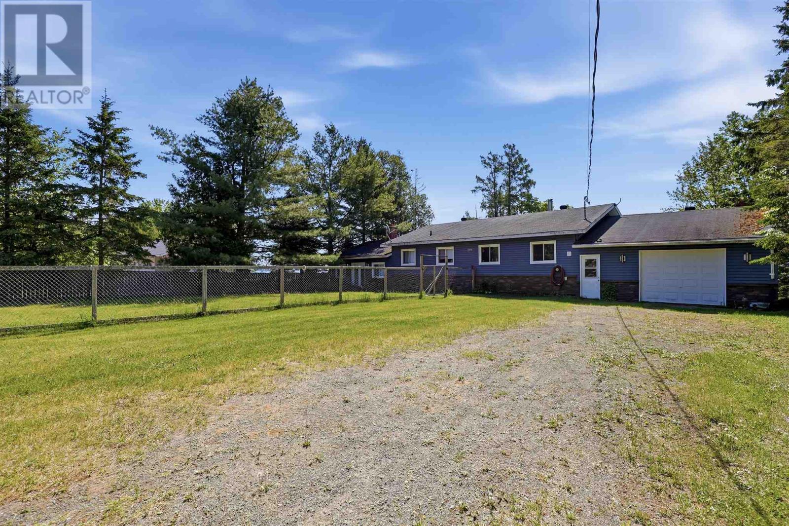 5290 Wierzbicki DR - 3