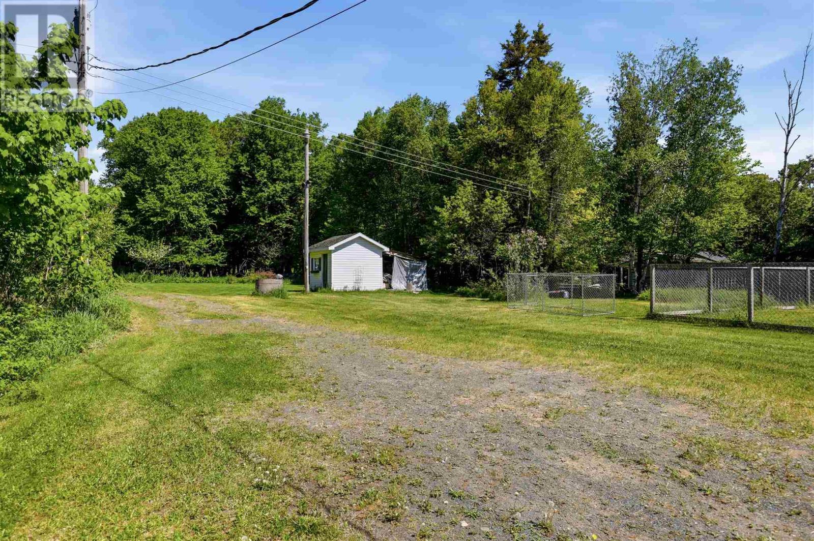5290 Wierzbicki DR - Image 38