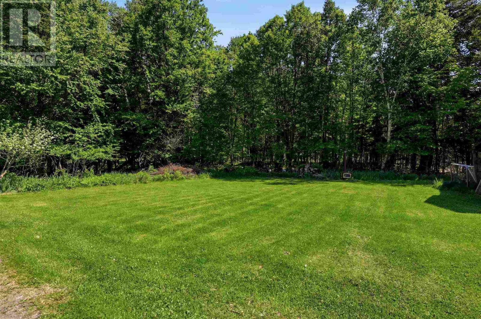 5290 Wierzbicki DR - Image 36