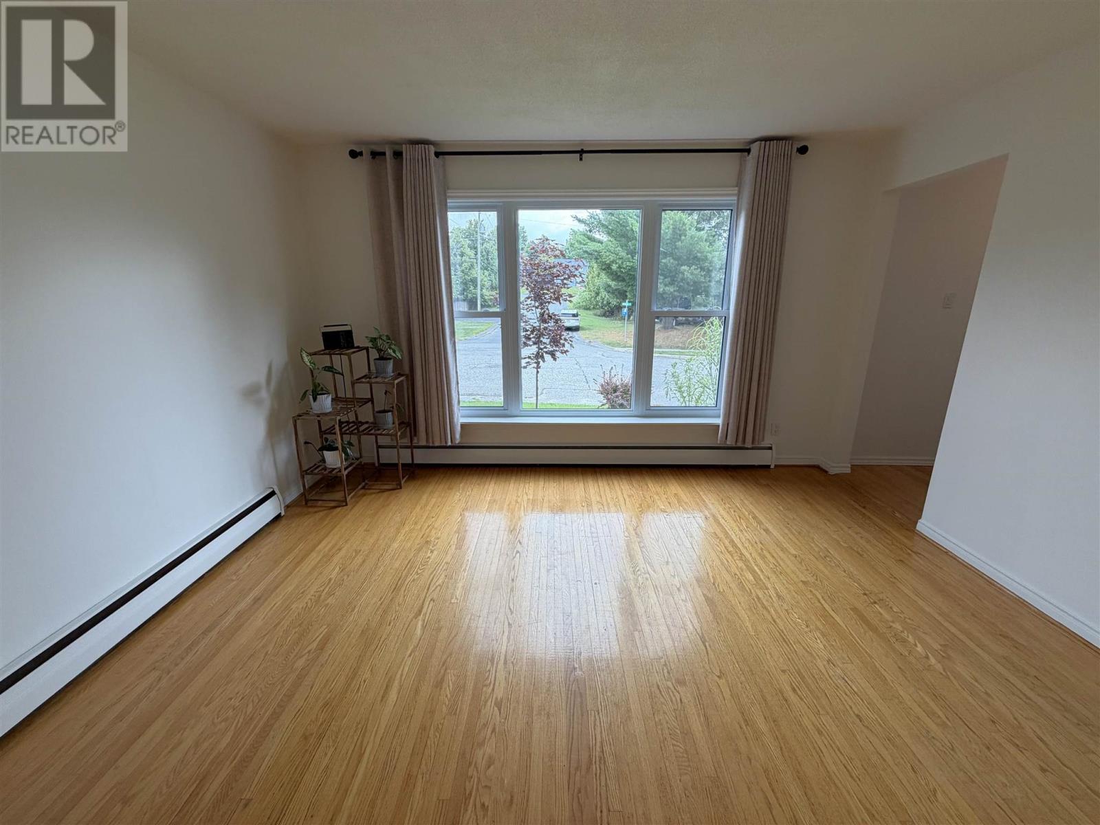 74 Roman AVE - 7