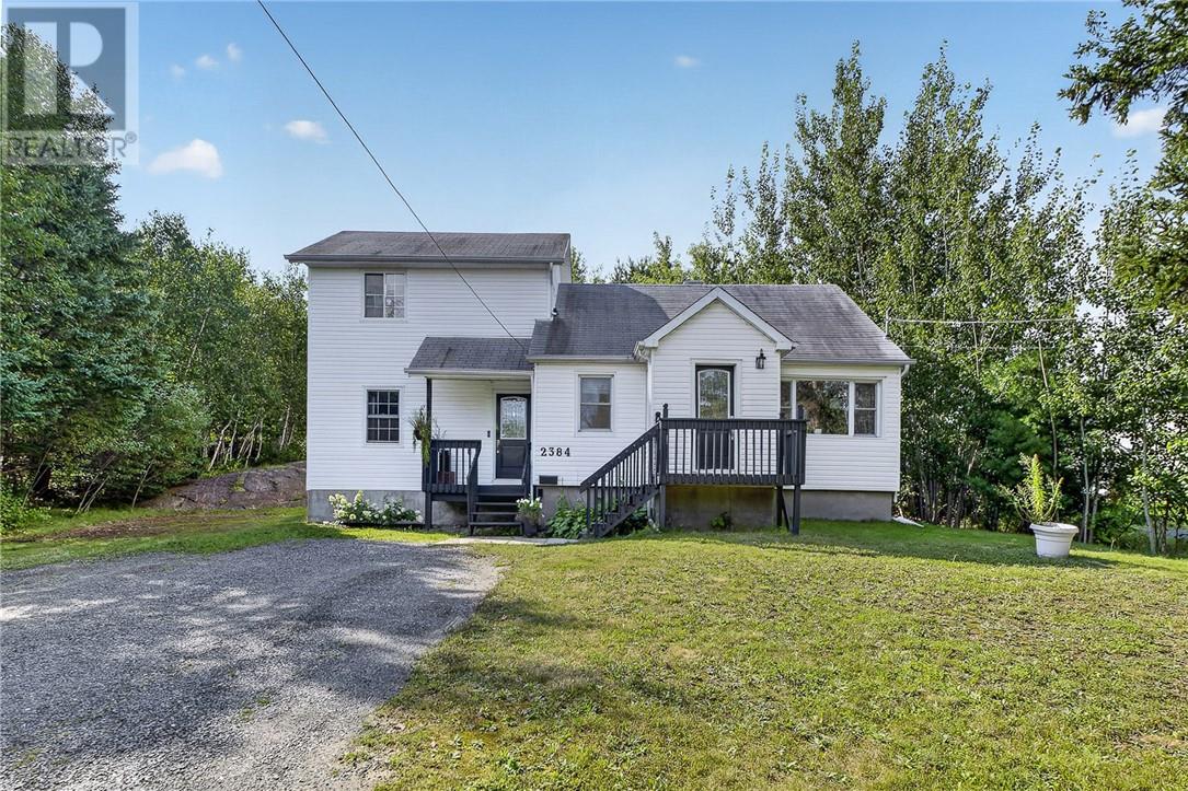 2384 Treeview Road - 1