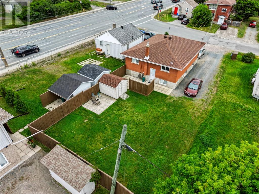 1133 Martin Avenue - Image 16