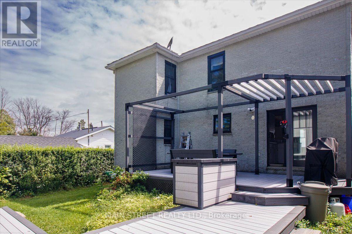 1275 LAKESHORE ROAD - 34
