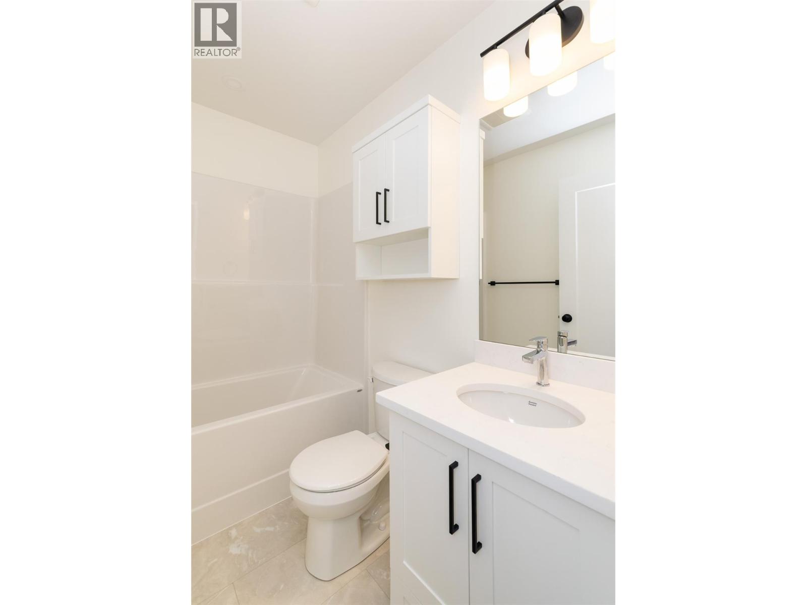 #3 1910 11 Avenue NE - Image 22