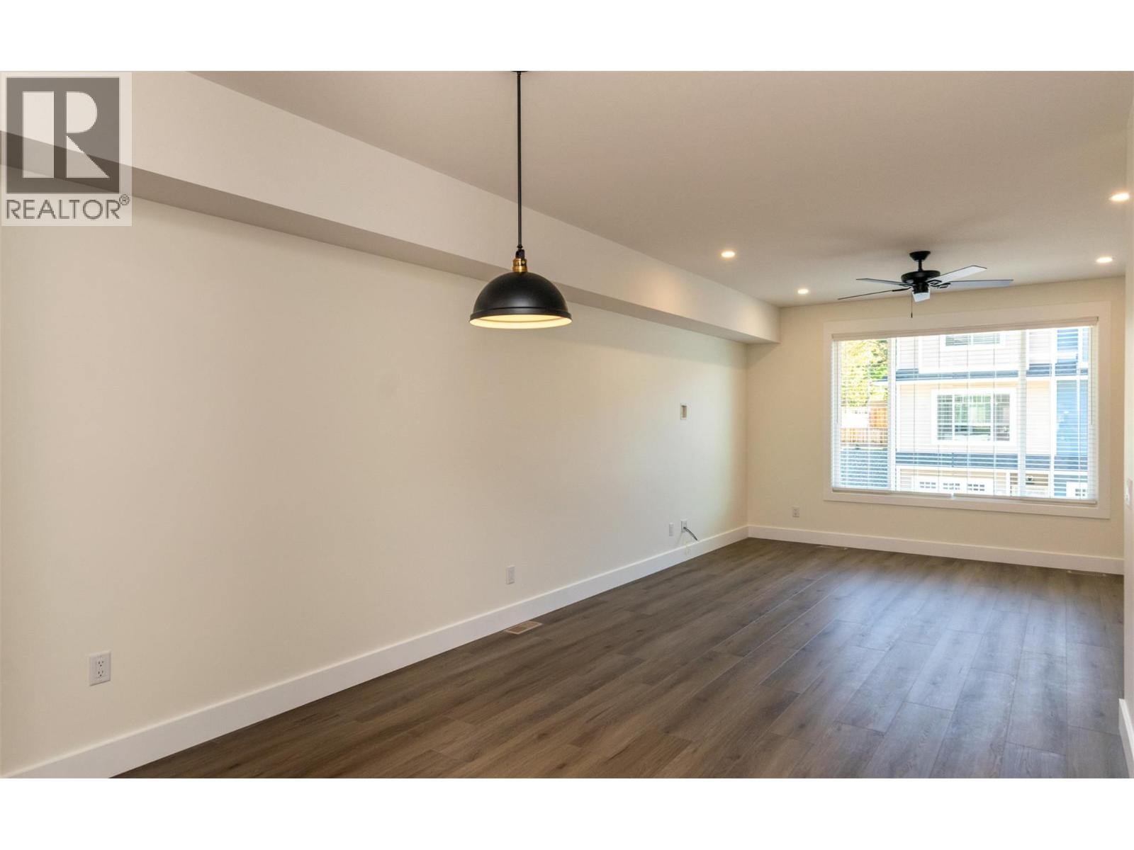 #3 1910 11 Avenue NE - Image 10
