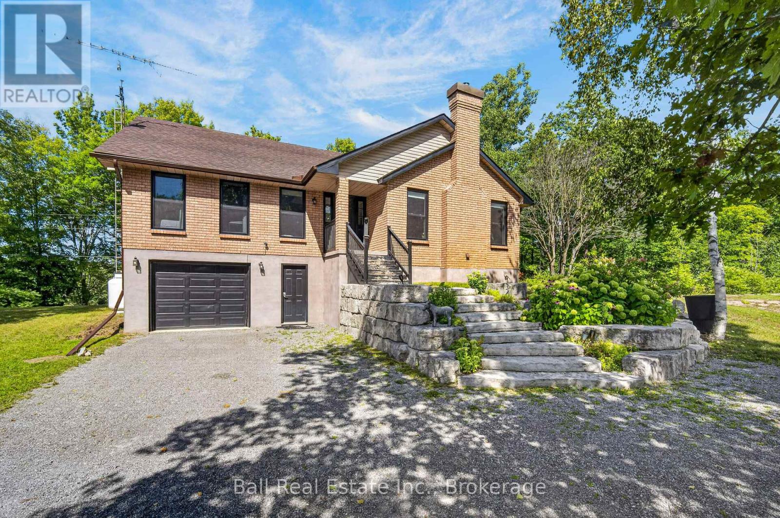 2331 LAKESIDE DRIVE