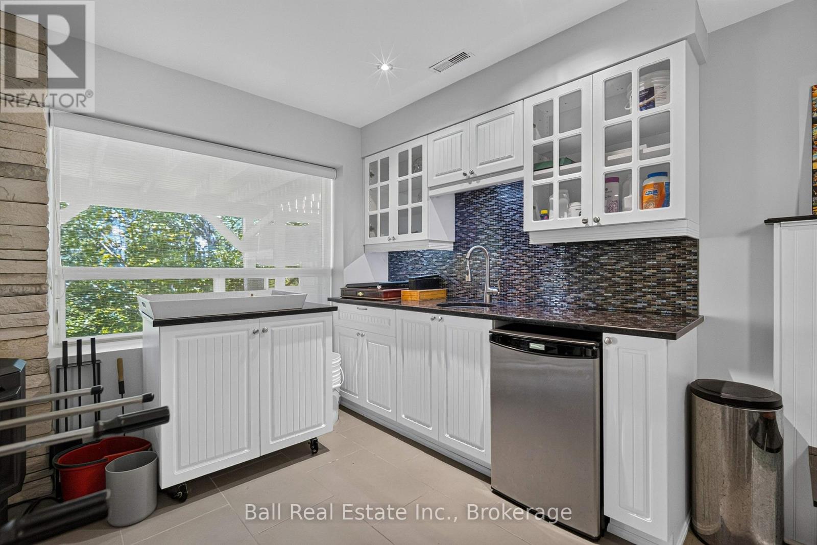 2331 LAKESIDE DRIVE - Image 26