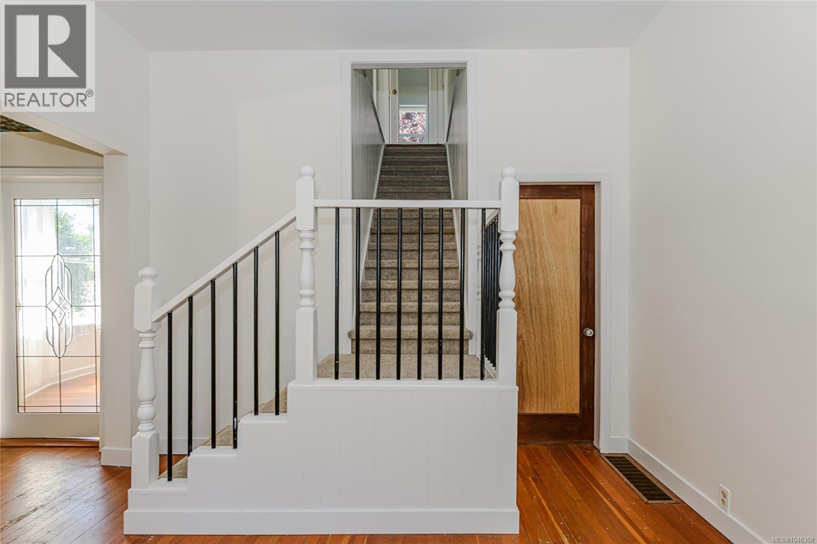 9899 Maple St, Chemainus