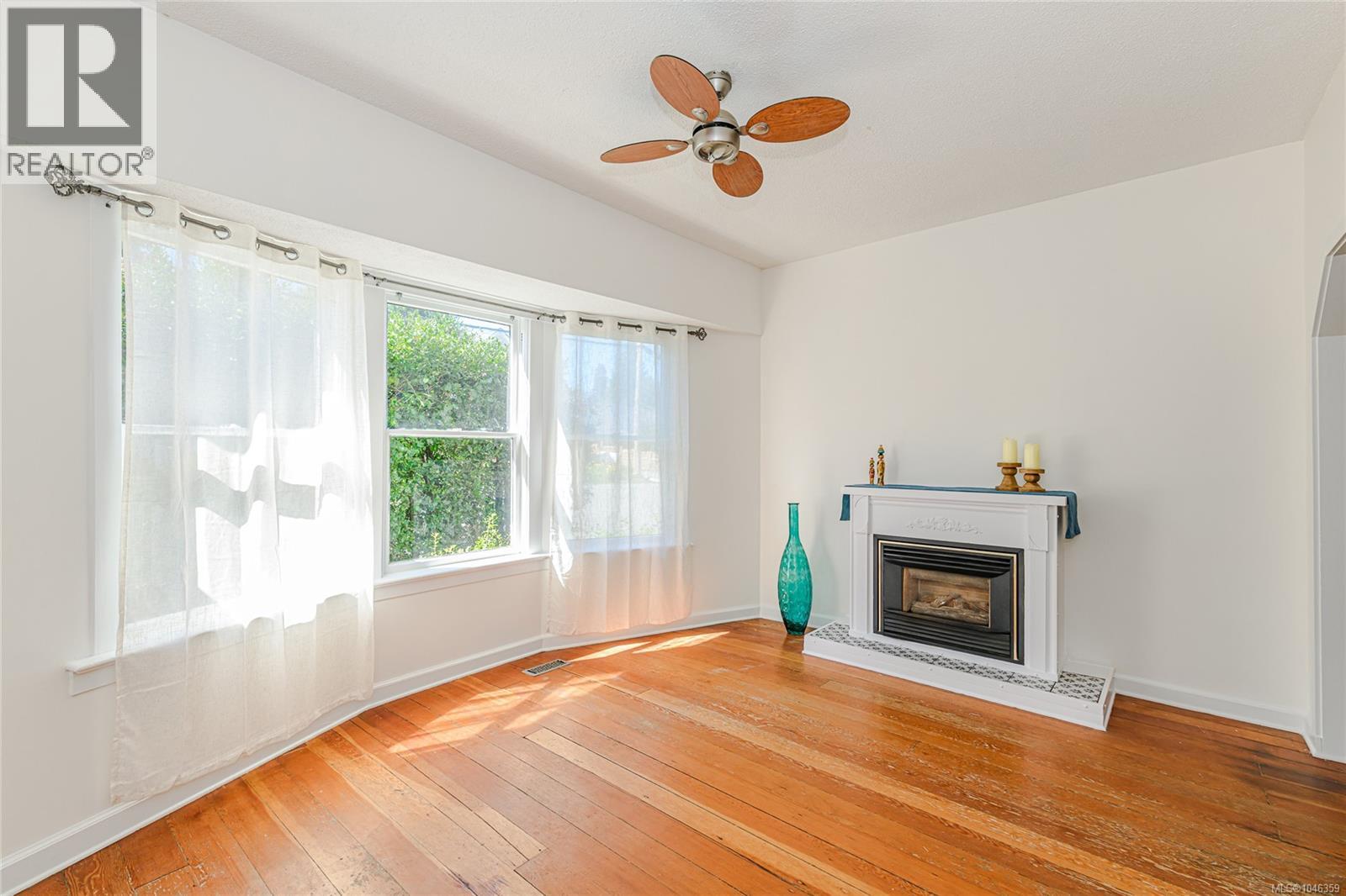 9899 Maple St, Chemainus