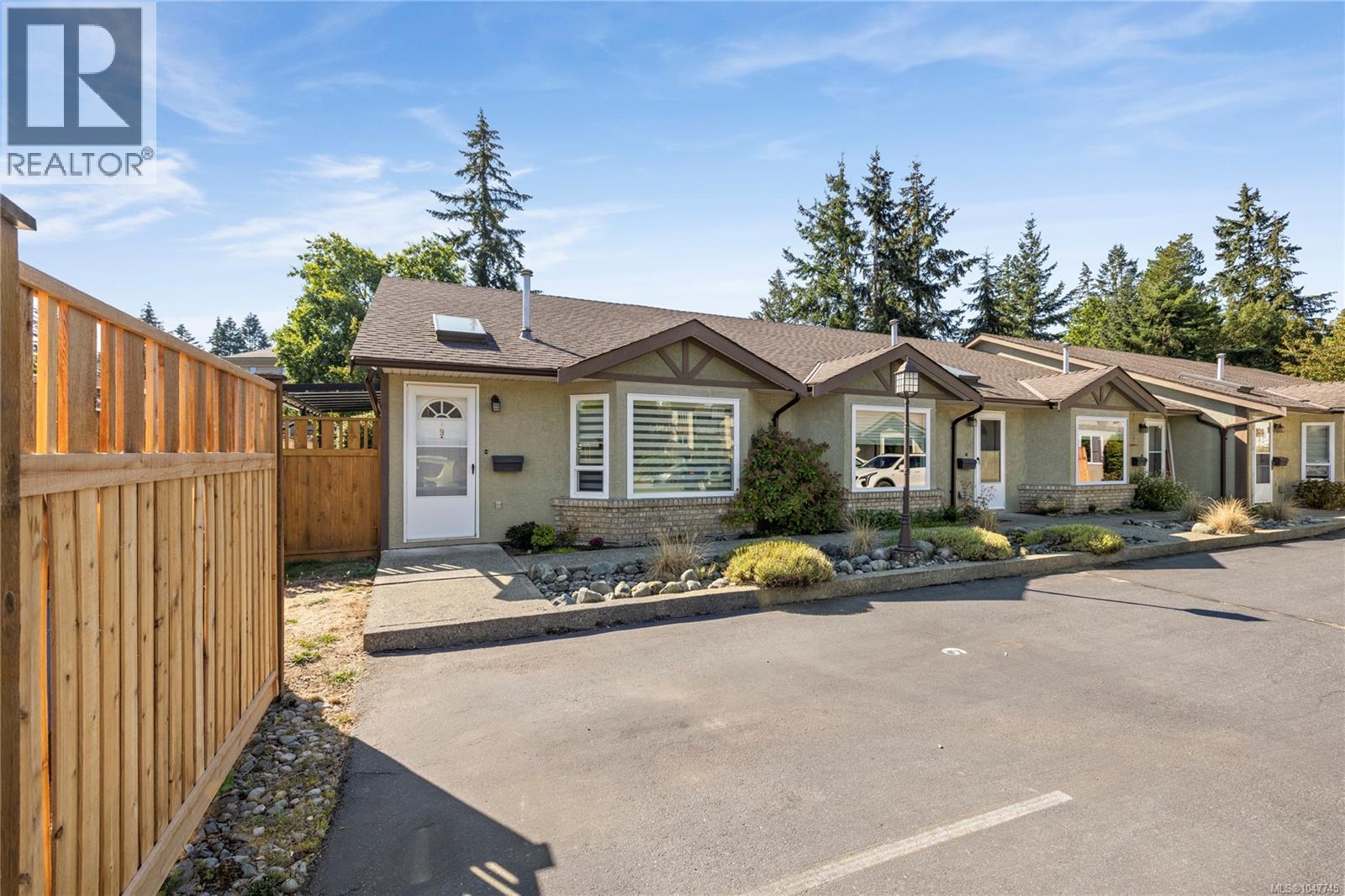 #9 1623 Caspers Way - 32