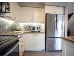 18 England Terrace, Stoney Creek, ON L8J0G4 Photo 13