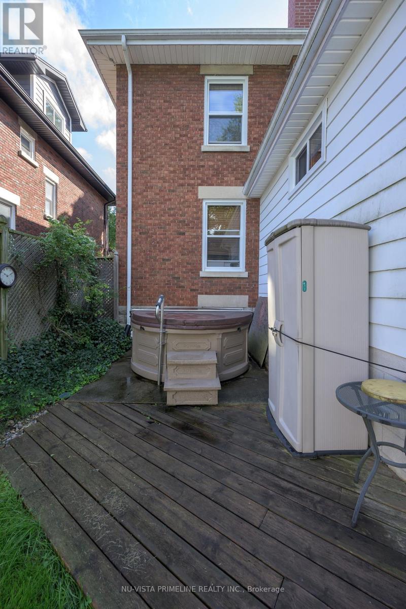 4 bedroom Single Family interior view, 83 Thornton Avenue, London East (East B), Ontario