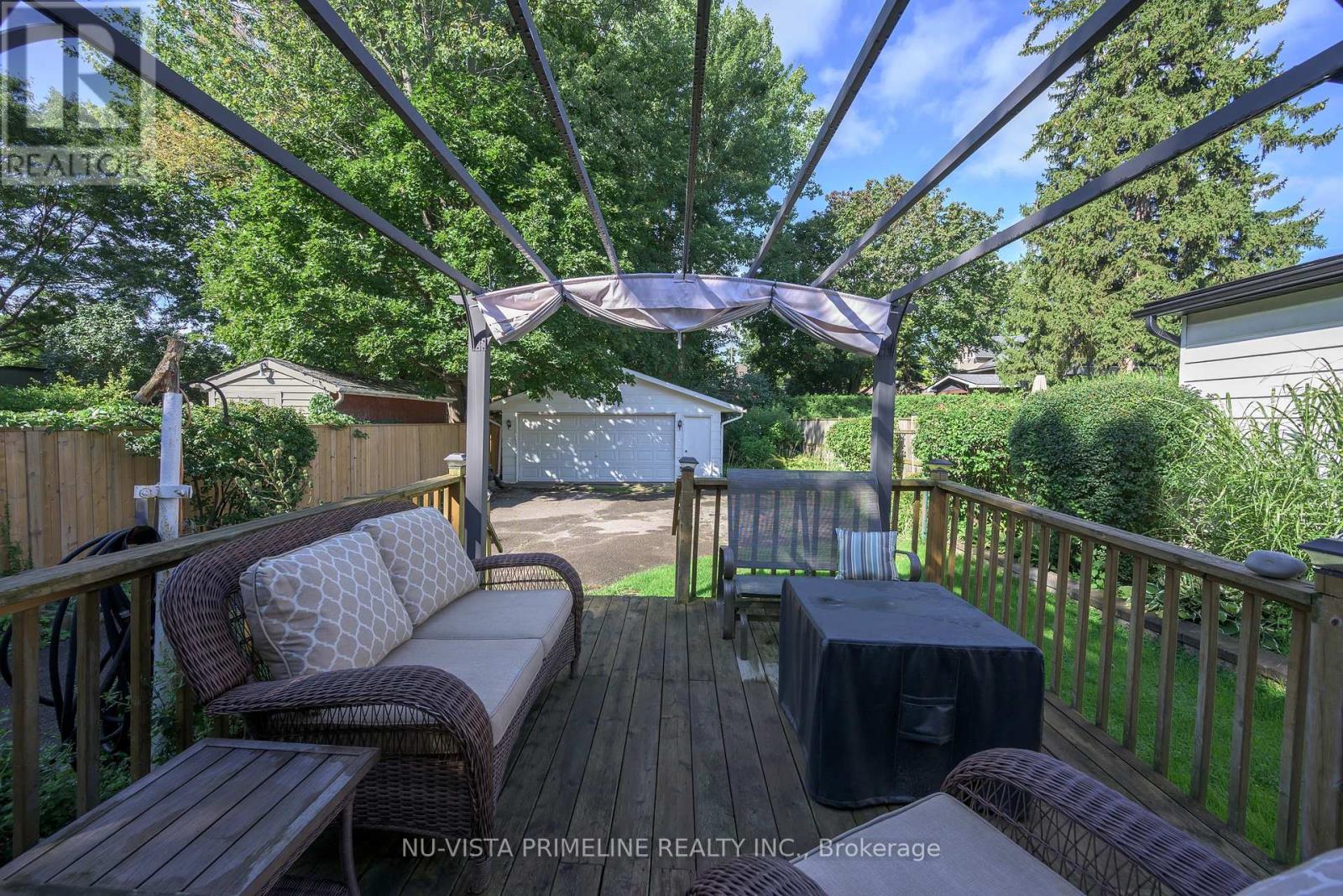 4 bedroom Single Family interior view, 83 Thornton Avenue, London East (East B), Ontario