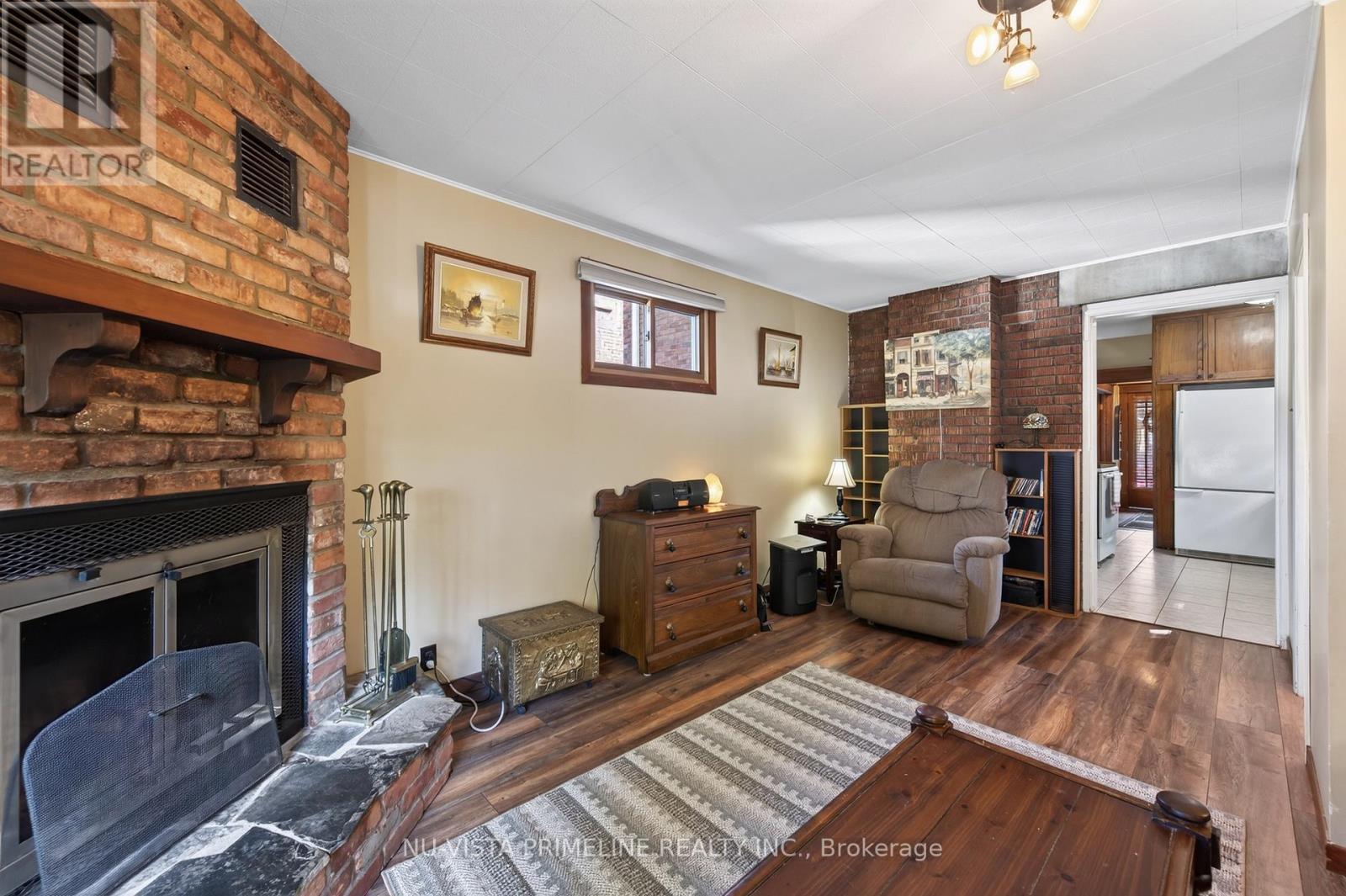 4 bedroom Single Family interior view, 83 Thornton Avenue, London East (East B), Ontario