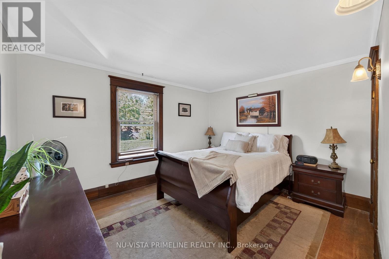 4 bedroom Single Family interior view, 83 Thornton Avenue, London East (East B), Ontario